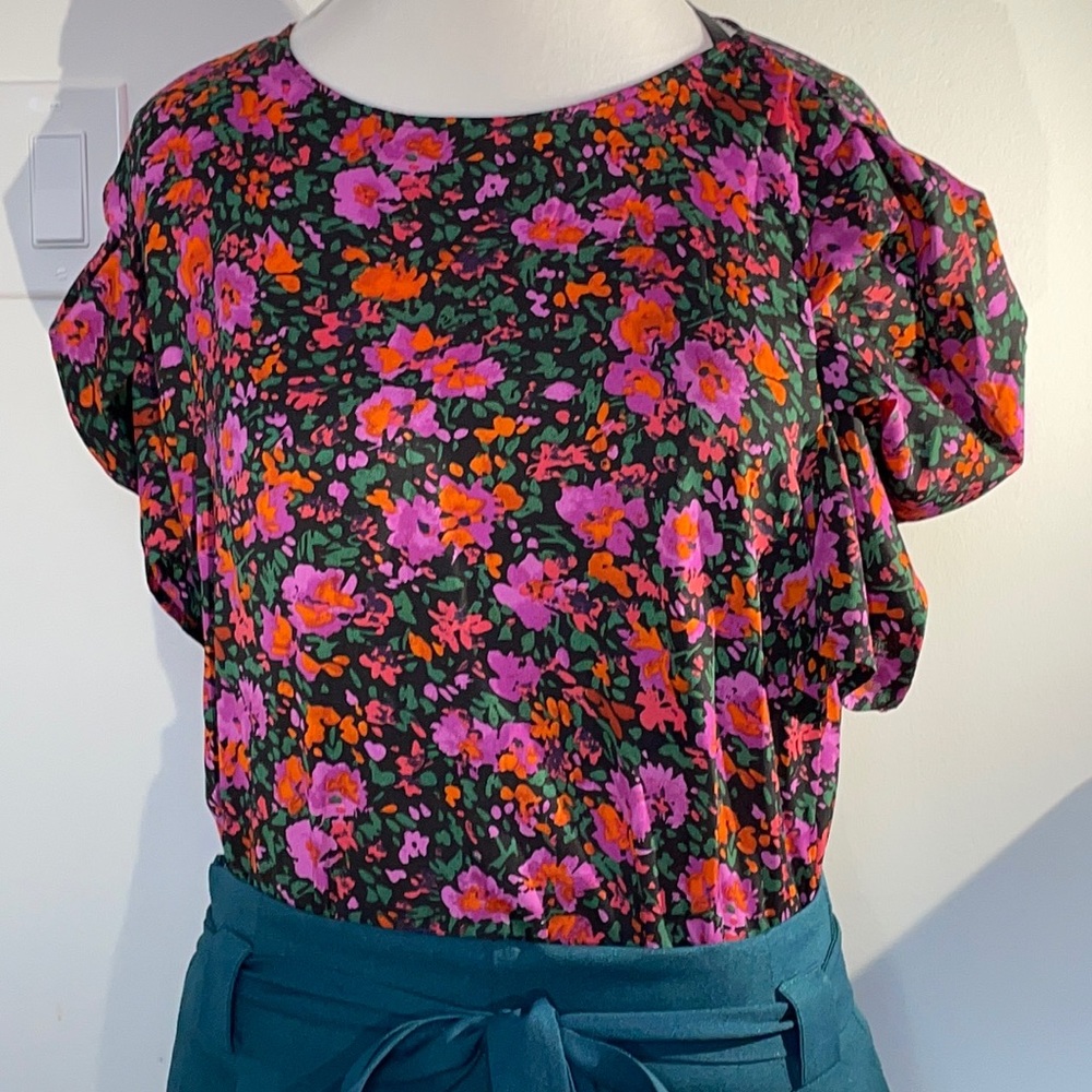 Women’s Floral Blouse